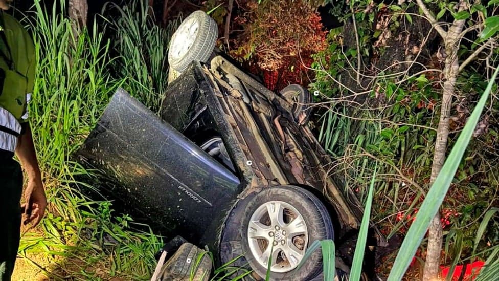 Motorista de automóvel morre em acidente de carro na BR-116