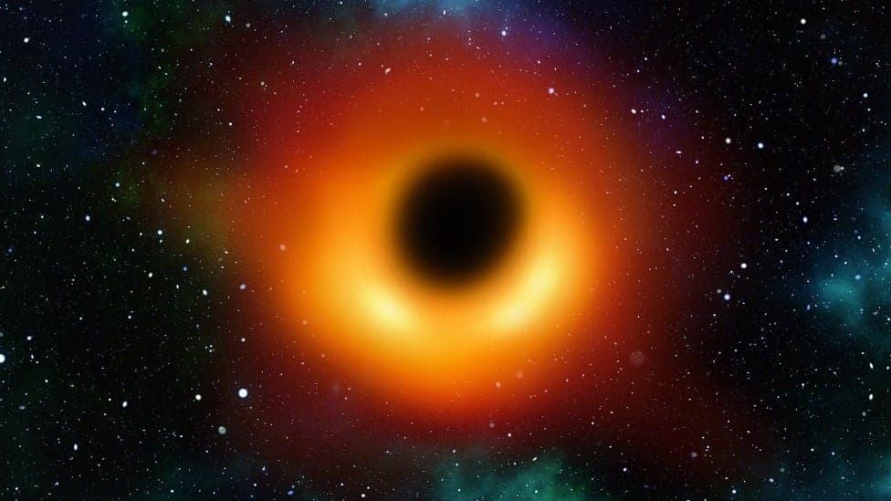 Maior buraco negro na Via Láctea é descoberto "próximo" da Terra
