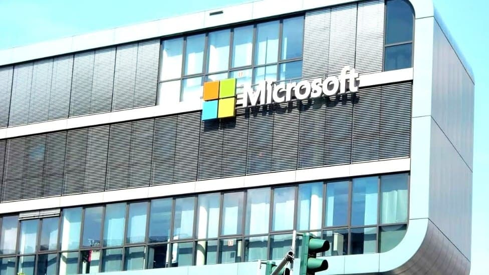 Microsoft anuncia investimento recorde para impulsionar IA no Japão