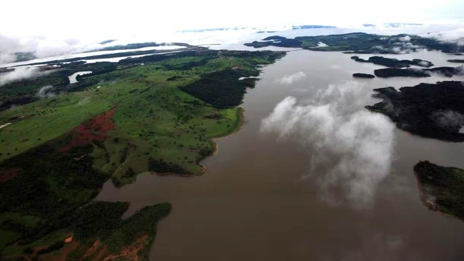 Indígenas protestam em Manaus contra mineração de potássio
