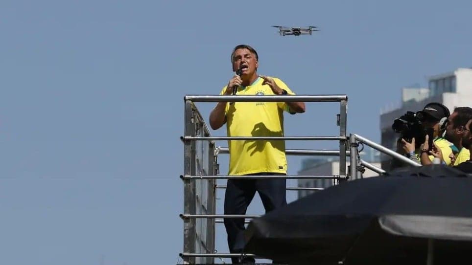 Bolsonaro elogia Elon Musk como 'mito da liberdade' em evento no Rio de Janeiro