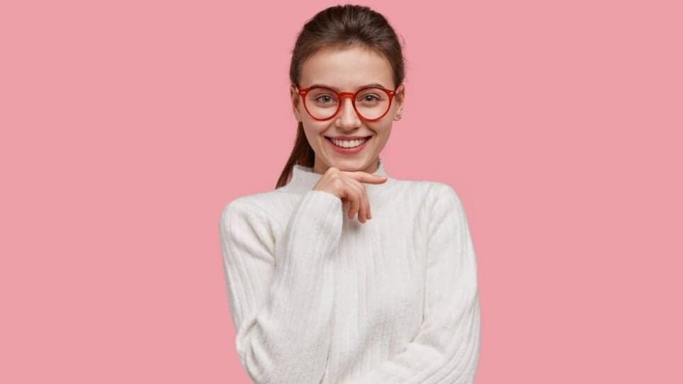 Tendências atemporais: descubra a elegância dos Óculos de grau femininos que transcendem a moda